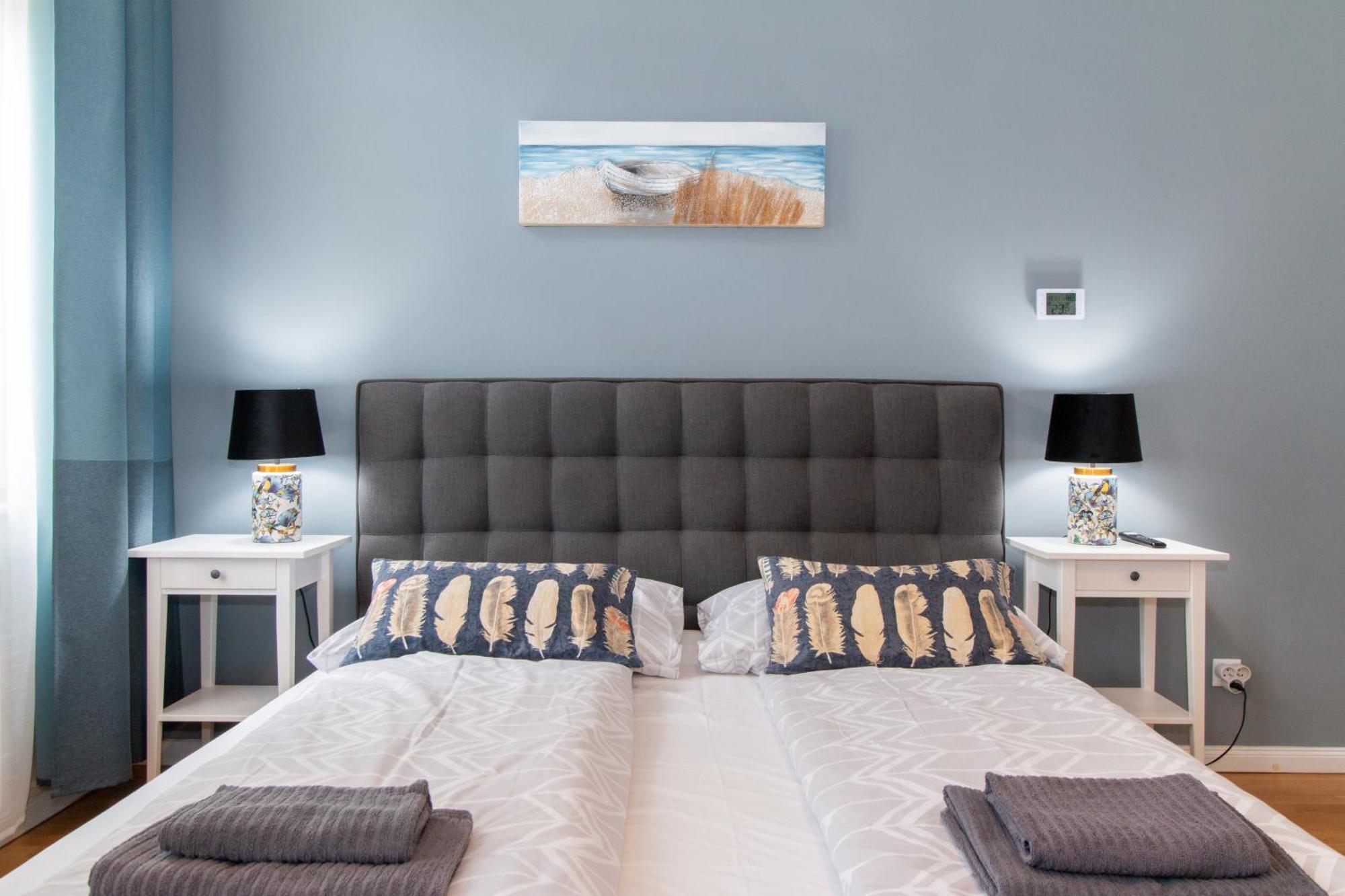 Stay Inn Apartments Stepanska ปราก ภายนอก รูปภาพ